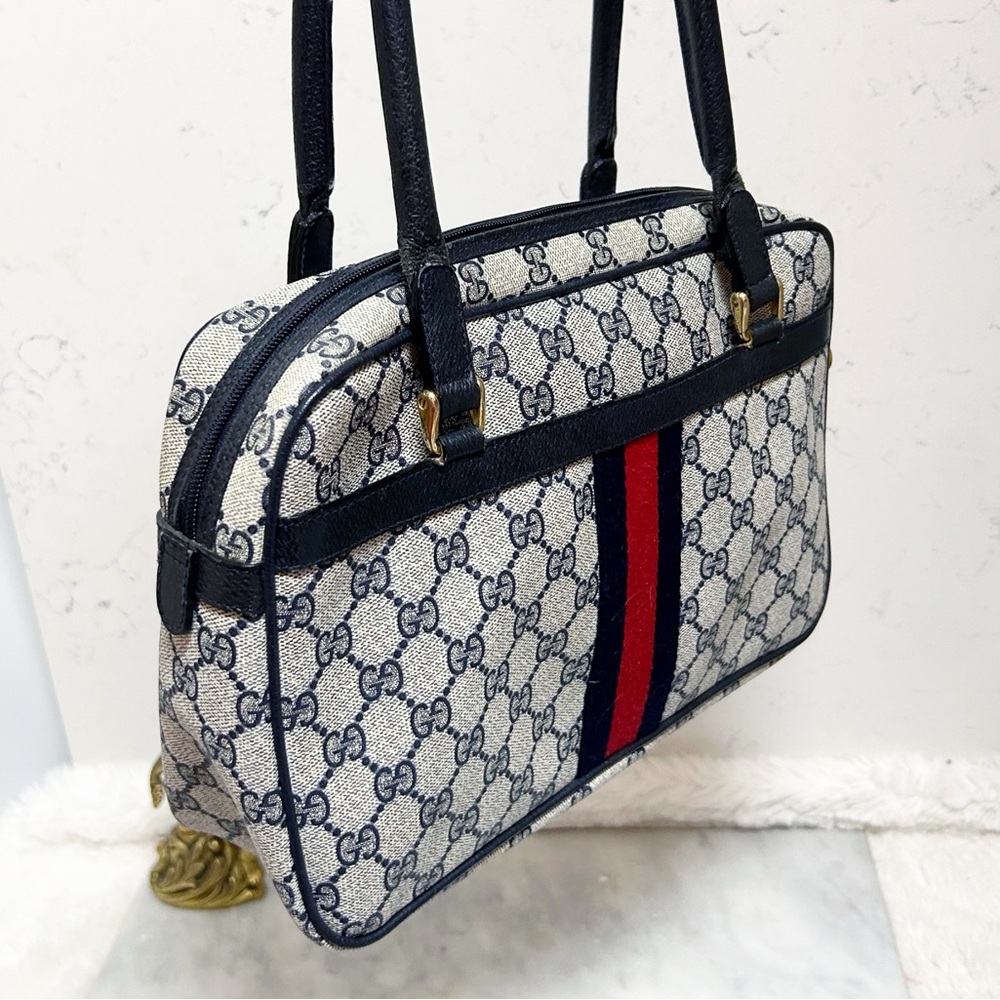 Authentic Gucci Vintage Supreme Monogram Sherry Doctor style Bag - Picture 10 of 13